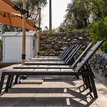 - Attico Vista Mare Con Terrazza E Piscina Apartamento *