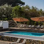 - Attico Vista Mare Con Terrazza E Piscina * Rapallo