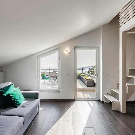 - Attico Vista Mare Con Terrazza E Piscina 아파트 라팔로