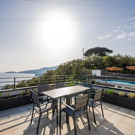 Apartman - Attico Vista Mare Con Terrazza E Piscina *