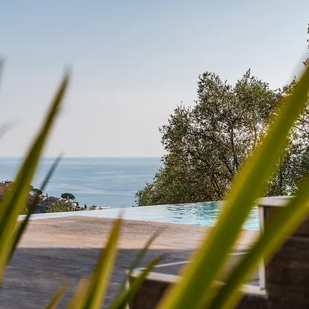 Apartman - Attico Vista Mare Con Terrazza E Piscina Rapallo